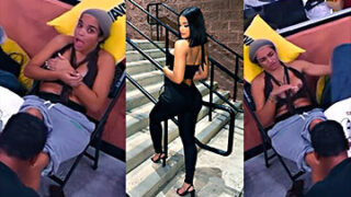 A Crusita en la casa de Alofoke se le sale una teta  de la blusa