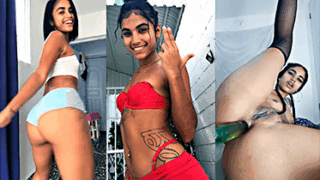 La diosa amaeya se mete un gran consolador por el culo