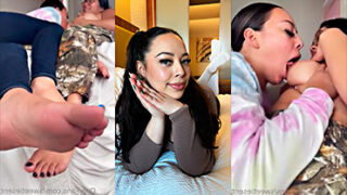 Video de lesbianas locas Xxx La loca lesbiana Sweeties Toes chupa las tetas de su amiga sin piedad