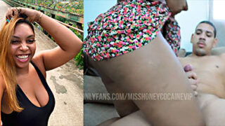 Deliri Santos video porno Dominicana culona saca esa leche en menos de 2 minutos