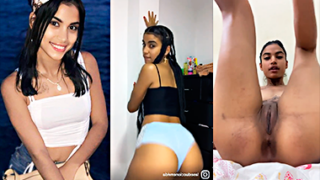 La Diosa Amaeya Porno Dominicana La Diosa Con Un Juguete Morado Dándole Cariño A Su Toto