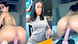 Meli_081930 Xxx La dominicana Meli montando a ese tipo como toda una profesional