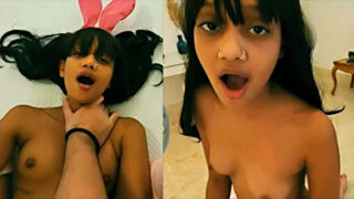 Marinathi Hidalgo Xxx La pequeña dominicana Marinathi Hidalgo cantando como una máquina