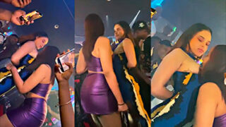 Fiesta xxx Lesbianas dominicanas se chupan las tetas en plena discoteca