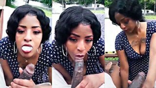 delicioso video Xxx, delicioso Xxx De esa polla no deja ni una sola gota de leche.