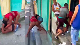 Peleas Porno De Banqueros Tu Madre Dice Me Dejas Ir Dicen 2 Locas Peleándose Por Un Pene