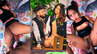 THESTARTOFUS Xxx @_thestartofus La pequeña zorra saca más de 3 cargas de esa gran polla