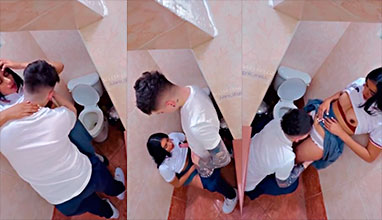 video estudiantes Xxx, Porno de colegialas, Porno de colegialas, Colegialas xxx Voyeur Xxx, colegiala de 18 años haciendo sexo oral en el baño