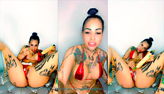 Dominicana Mami Jordan Saca Toda Su Leche Con El Consolador