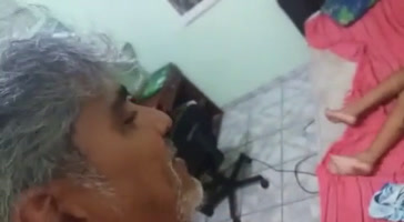 Son Pillados Por El Vecino Pajero