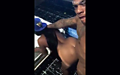 En El Segundo 00:38 El Dominicano Le Dice Diablo Mami Tu Esta Rica