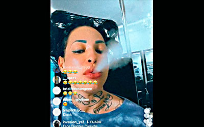 Dominicana Mami Jordán Montando Su Pene Con Amor