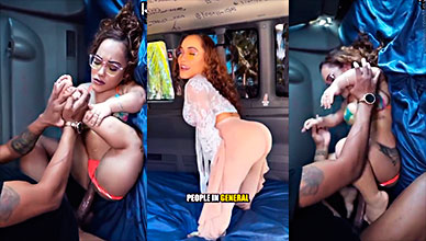 Midget fucking intensely with a black man on the bus Thefanvan