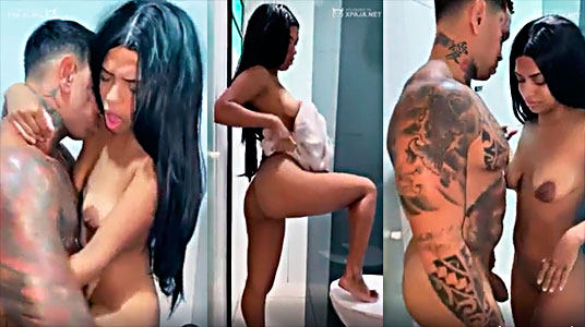 delinquent enters her bathroom and fucks her like a porn actor